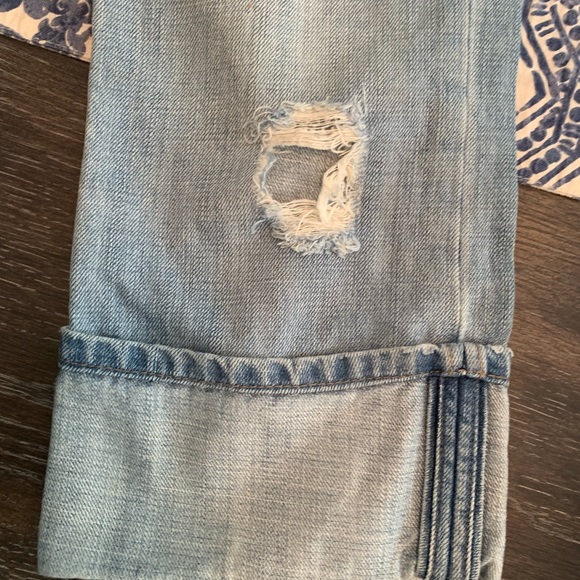 Abercrombie and Fitch Crop Faded cuffed denim - Picture 4 of 6